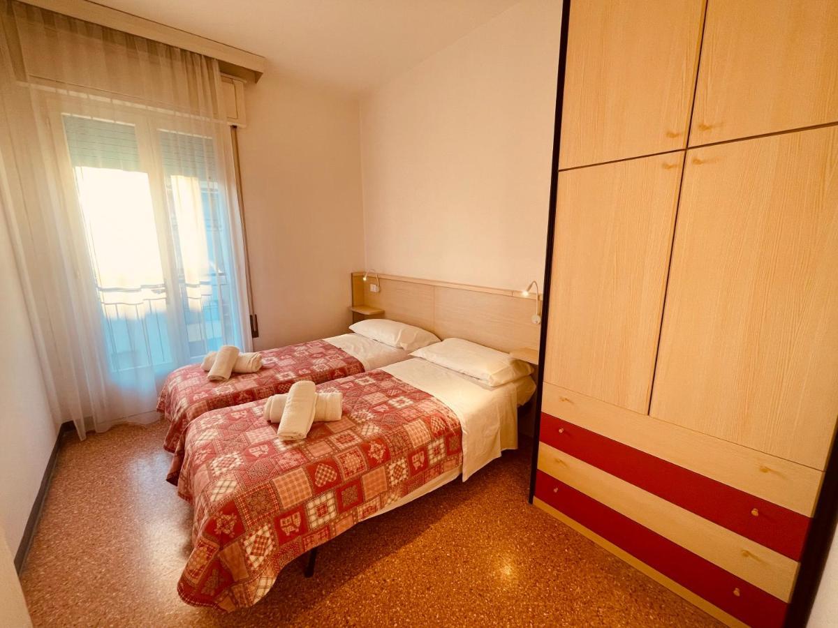 App4Rent Saturno 4 - Family Apartment, Wifi, Parking Lido di Jesolo Zewnętrze zdjęcie