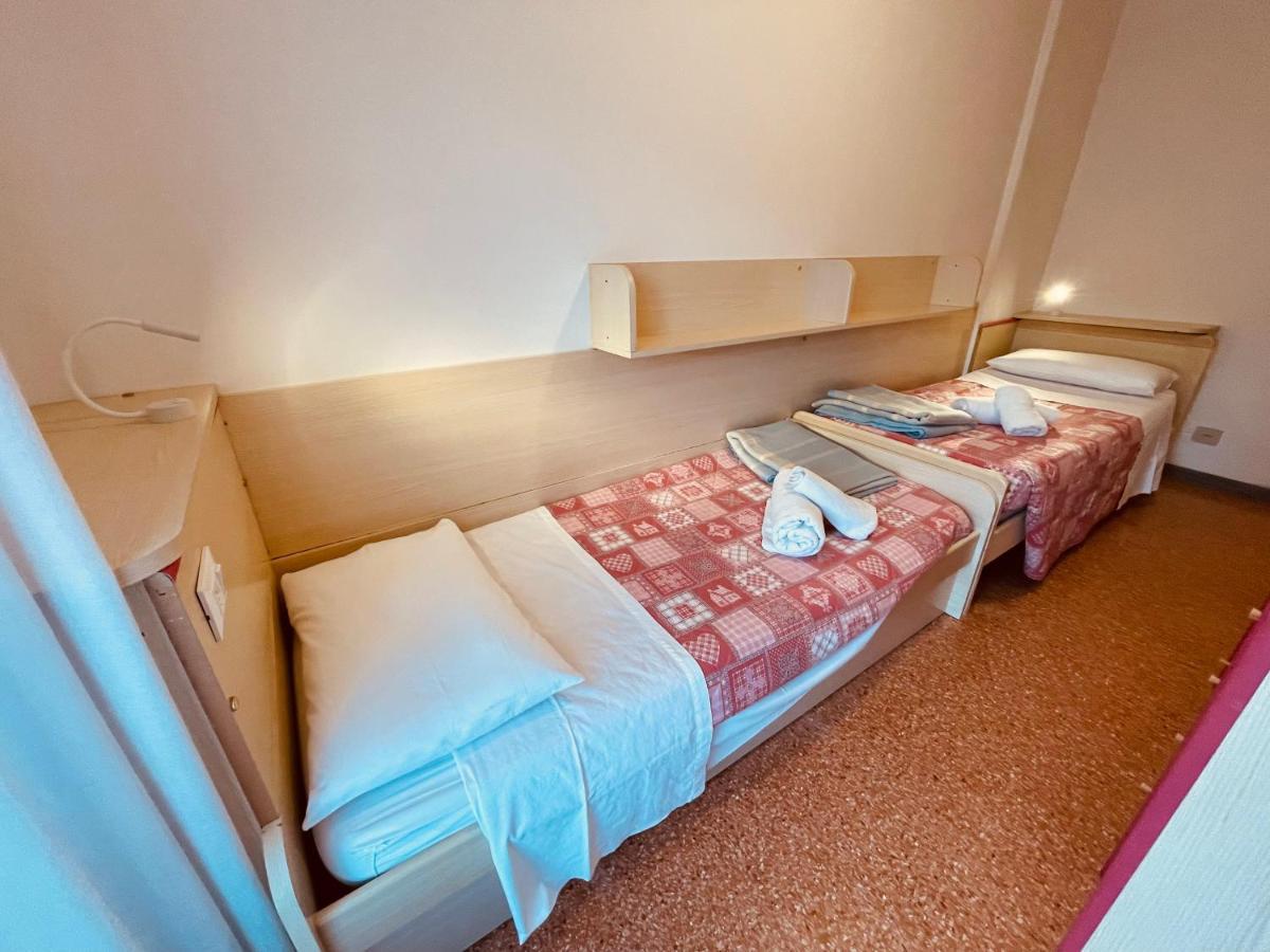 App4Rent Saturno 4 - Family Apartment, Wifi, Parking Lido di Jesolo Zewnętrze zdjęcie