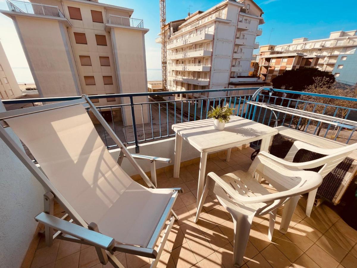 App4Rent Saturno 4 - Family Apartment, Wifi, Parking Lido di Jesolo Zewnętrze zdjęcie