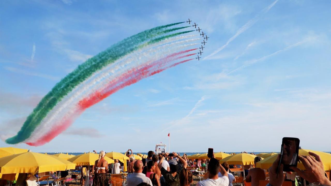 App4Rent Saturno 4 - Family Apartment, Wifi, Parking Lido di Jesolo Zewnętrze zdjęcie