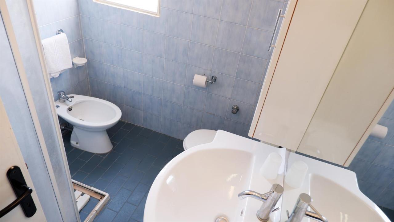 App4Rent Saturno 4 - Family Apartment, Wifi, Parking Lido di Jesolo Zewnętrze zdjęcie